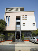 Hotel Near Fortis Hospital